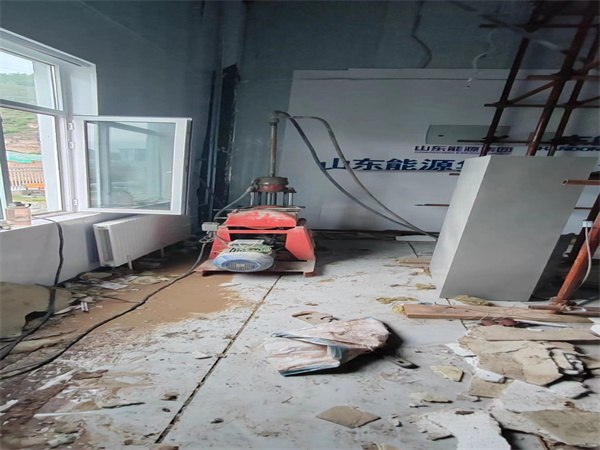 东海地基基础下沉墙体裂缝加固注浆顶升施工